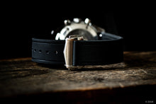 Laden Sie das Bild in den Galerie-Viewer, Geschlossene Faltschließe, Omega Speedmaster Moonwatch, Uhrenarmband, Gewebe-/Textil-Optik, FKM, Kautschuk, 20 mm, Schwarz